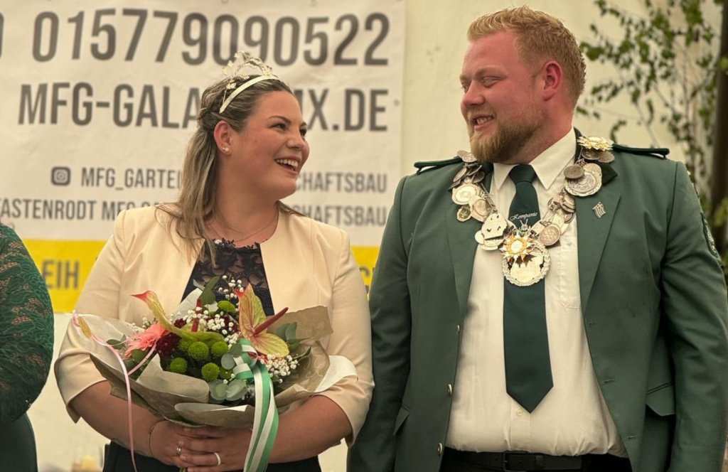 „Mit ihr wird jede Nacht zum Abenteuer“ – Das Königspaar im Interview